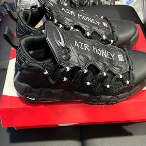 Nike Air Money